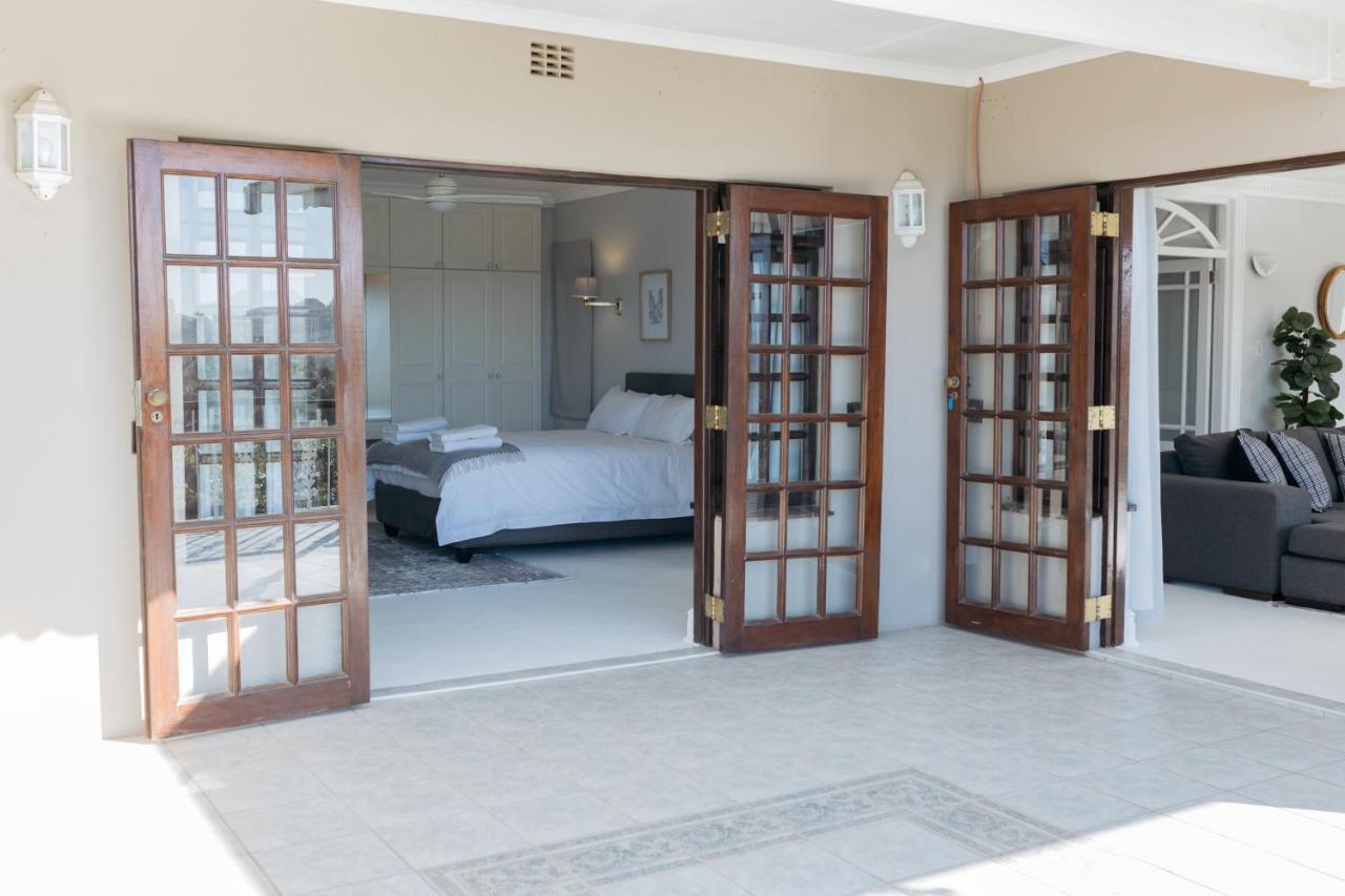 Nahoon Beach Villas Self Catering Apartments Іст-Лондон Екстер'єр фото