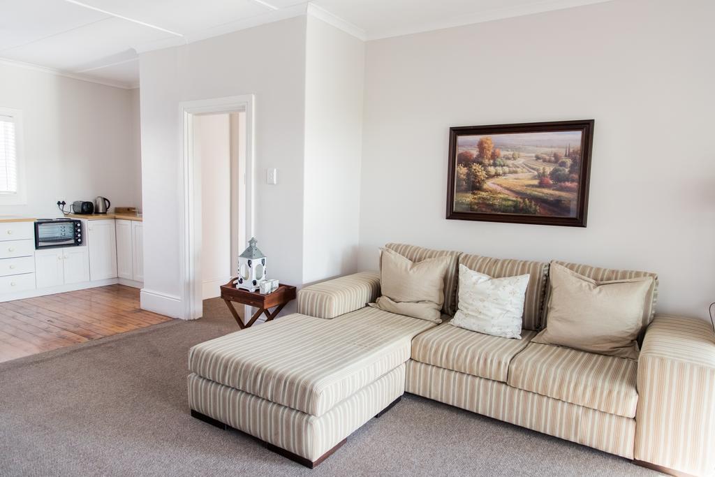 Nahoon Beach Villas Self Catering Apartments Іст-Лондон Екстер'єр фото