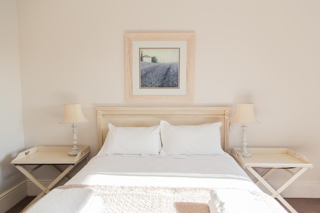 Nahoon Beach Villas Self Catering Apartments Іст-Лондон Екстер'єр фото