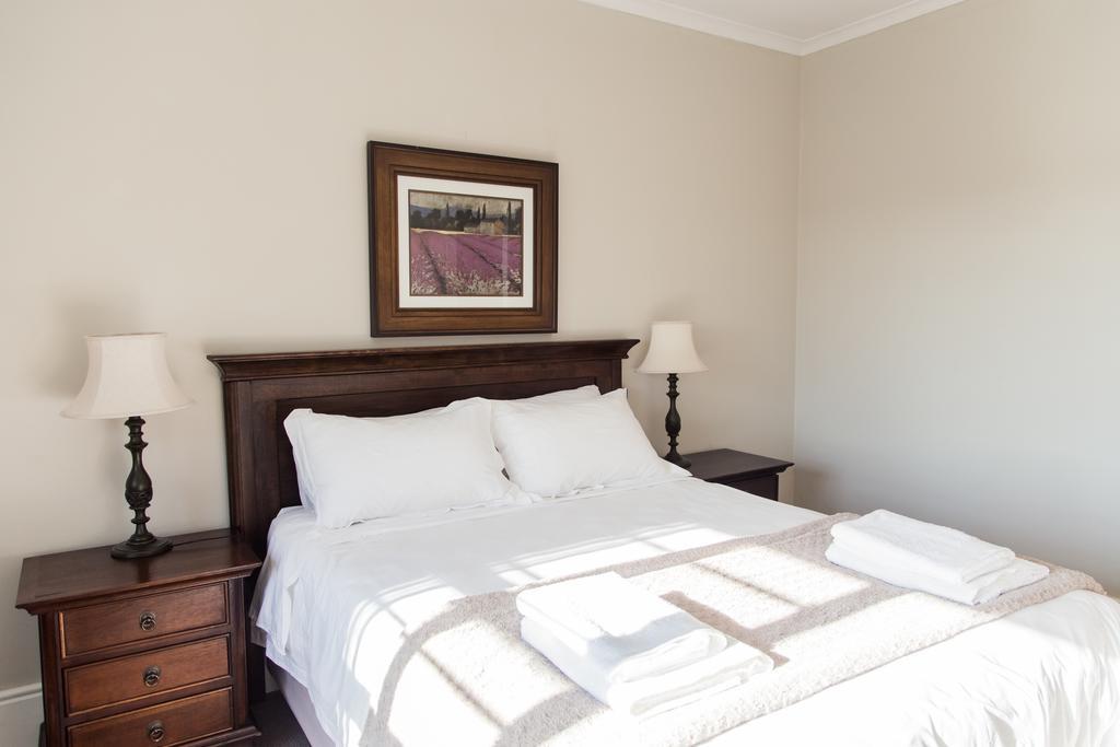 Nahoon Beach Villas Self Catering Apartments Іст-Лондон Екстер'єр фото